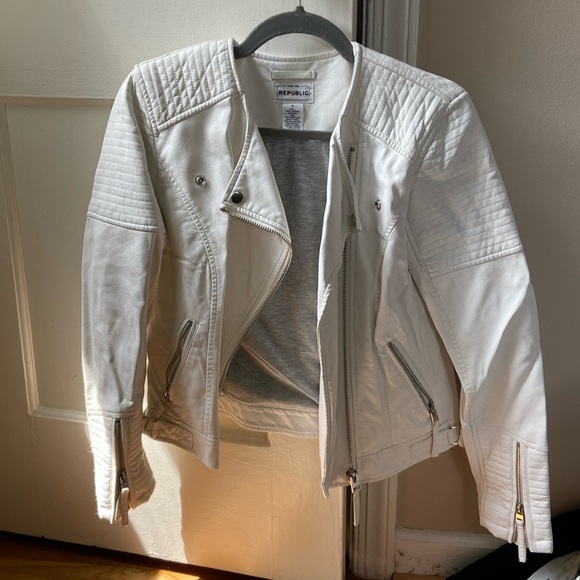 Faux leather jacket - Picture 1 of 4